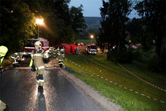 Feuerwehr und Retteung Gefahrgutübung in Wiesthal [153].JPG